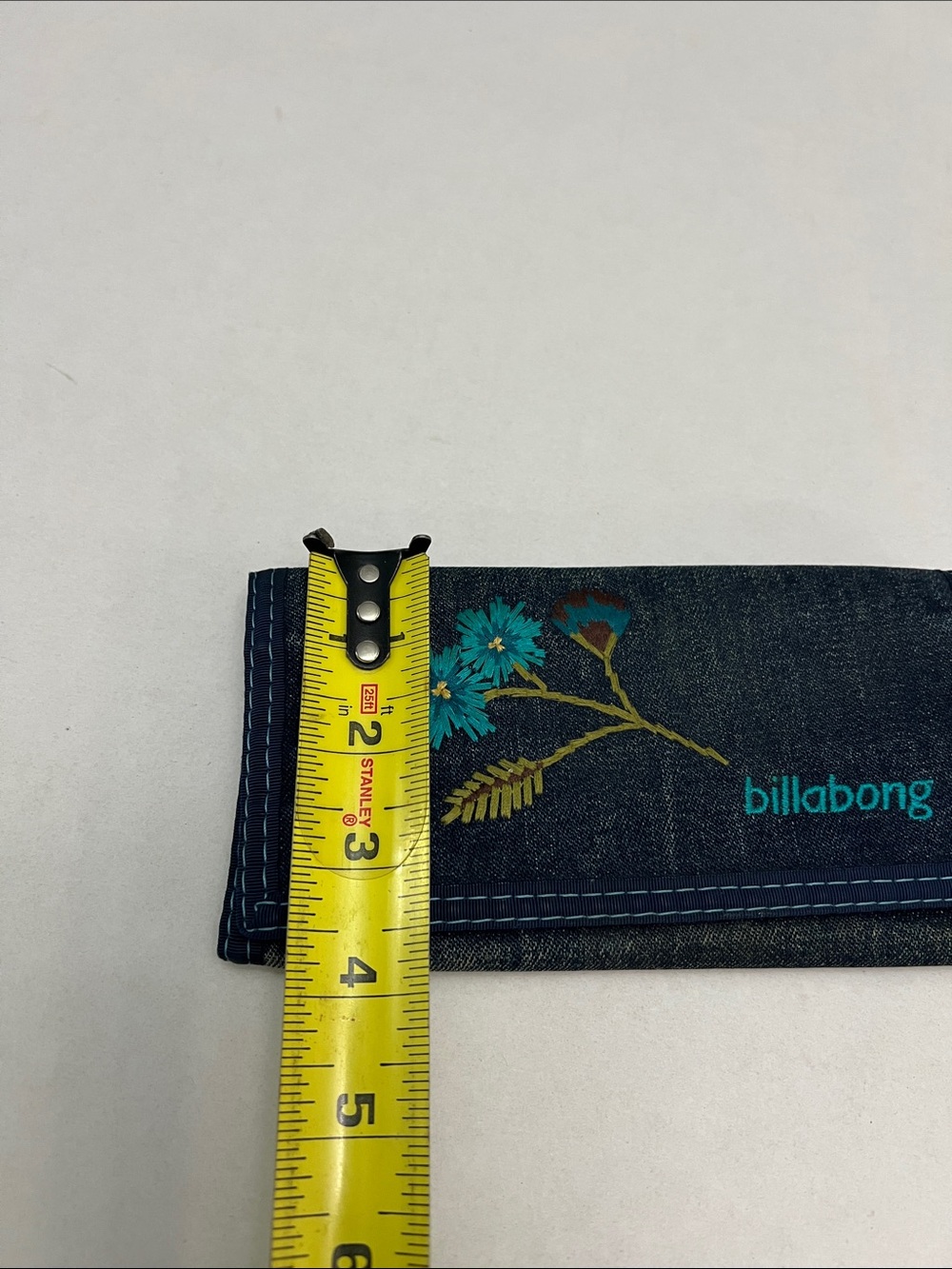 BILLABONG 90’s JEAN TRI-FOLD BOHO FLORAL EMBROIDERED BLUE WALLET VINTAGE - Picture 12 of 12